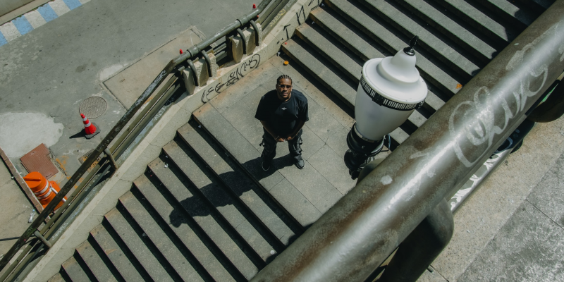 O Peter lança “Vivendo o Auge”, uma canção leve e contagiante sobre o amor de Jesus!