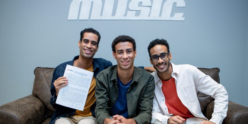 Graça Music contrata o trio de irmão que vem fazendo sucesso no Instagram: Three Voices