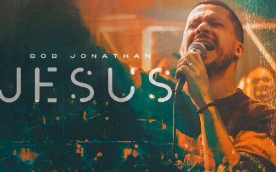 Bob Jonathan aclama o nome de “Jesus”, seu novo single pela Graça Music